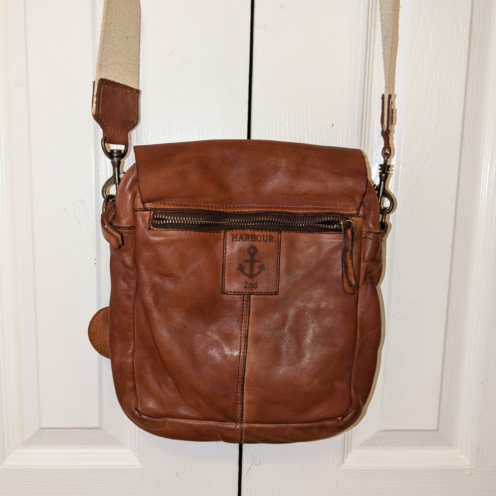 Harbour 2nd Leather Talon Crossbody Bag - Picture 6 of 6